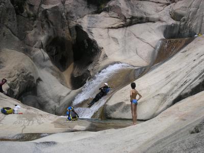Naturrutsche in Betrieb